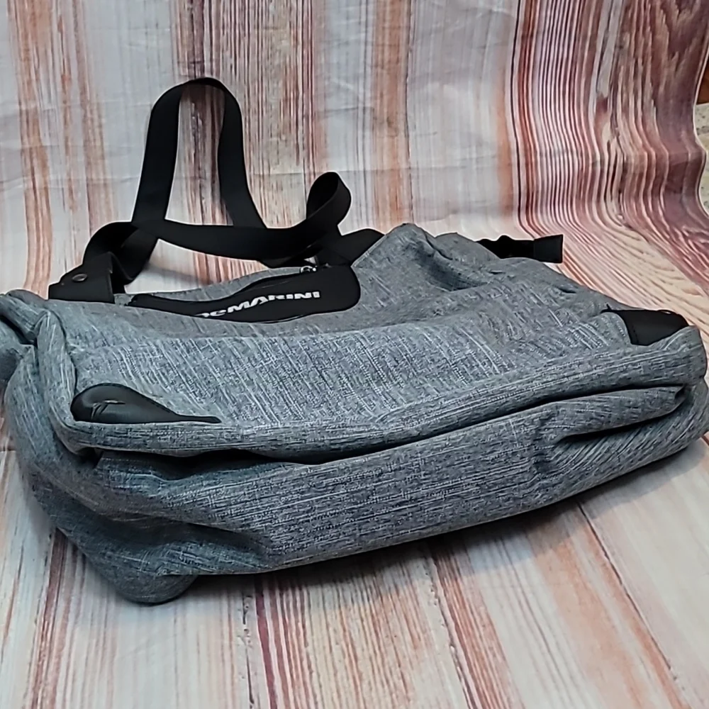 Demarini tote laptop bag
